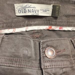 Old Navy stretch cords. Tan. 8. EUC.